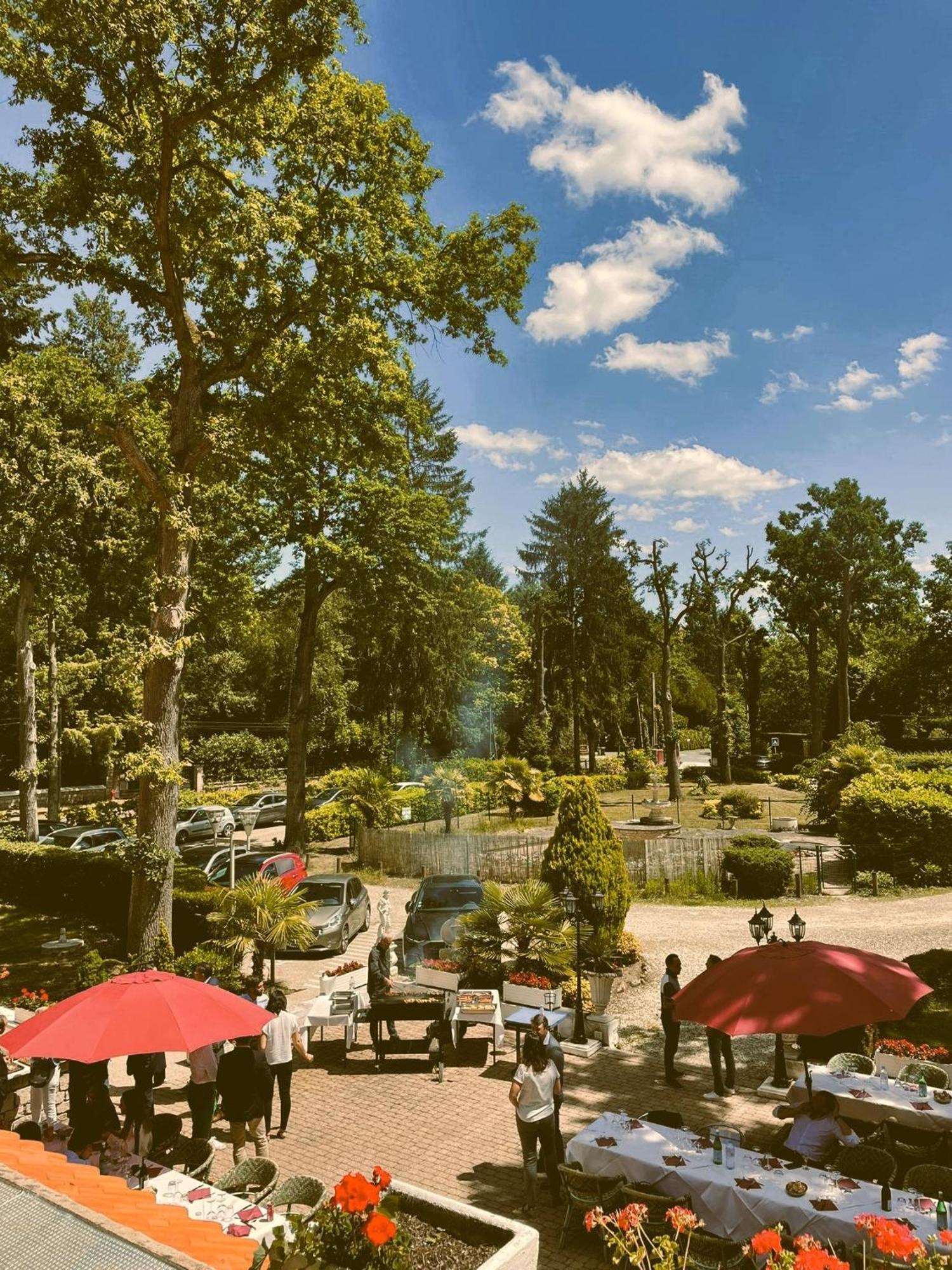 Hostellerie Du Lys Lamorlaye Kültér fotó