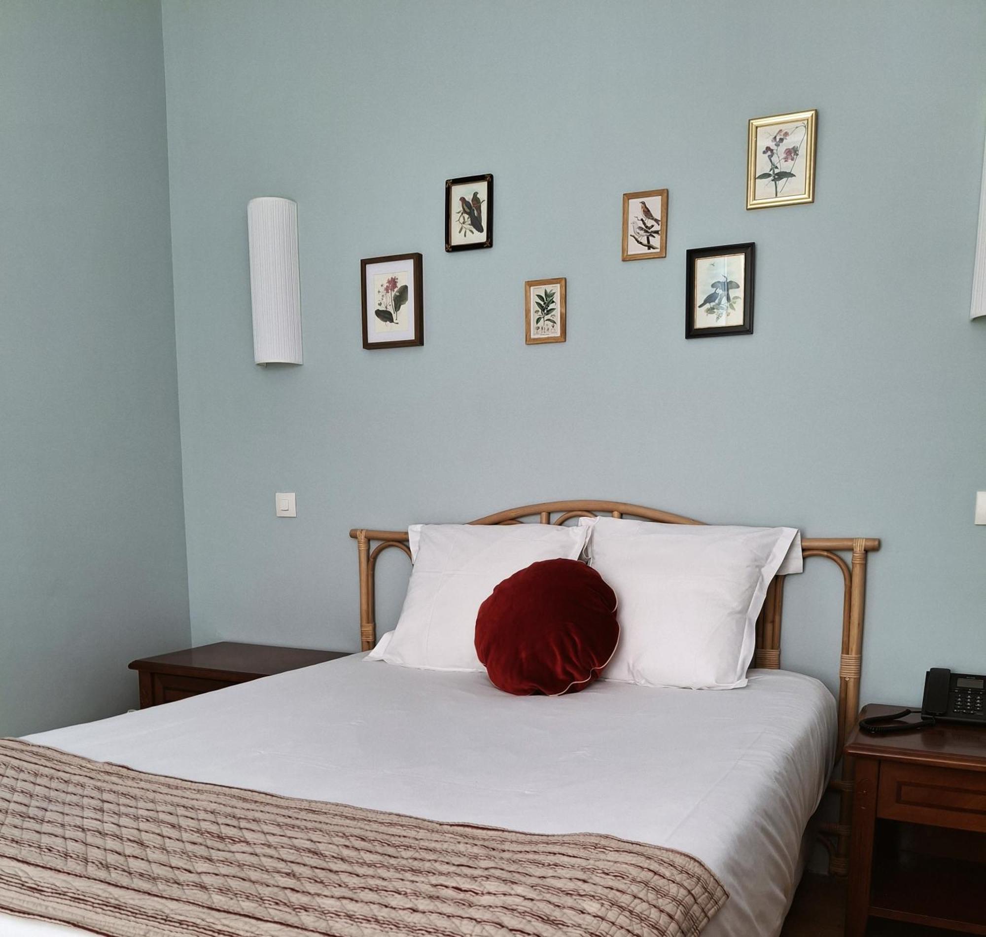 Hostellerie Du Lys Lamorlaye Kültér fotó