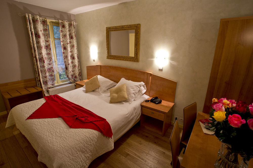 Hostellerie Du Lys Lamorlaye Kültér fotó